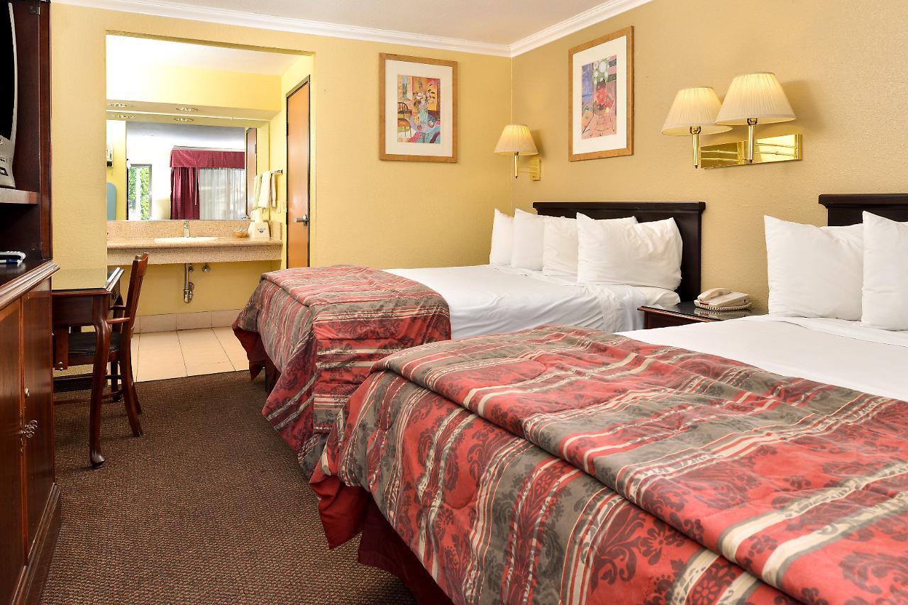 Americas Best Value Inn Пасадина Экстерьер фото