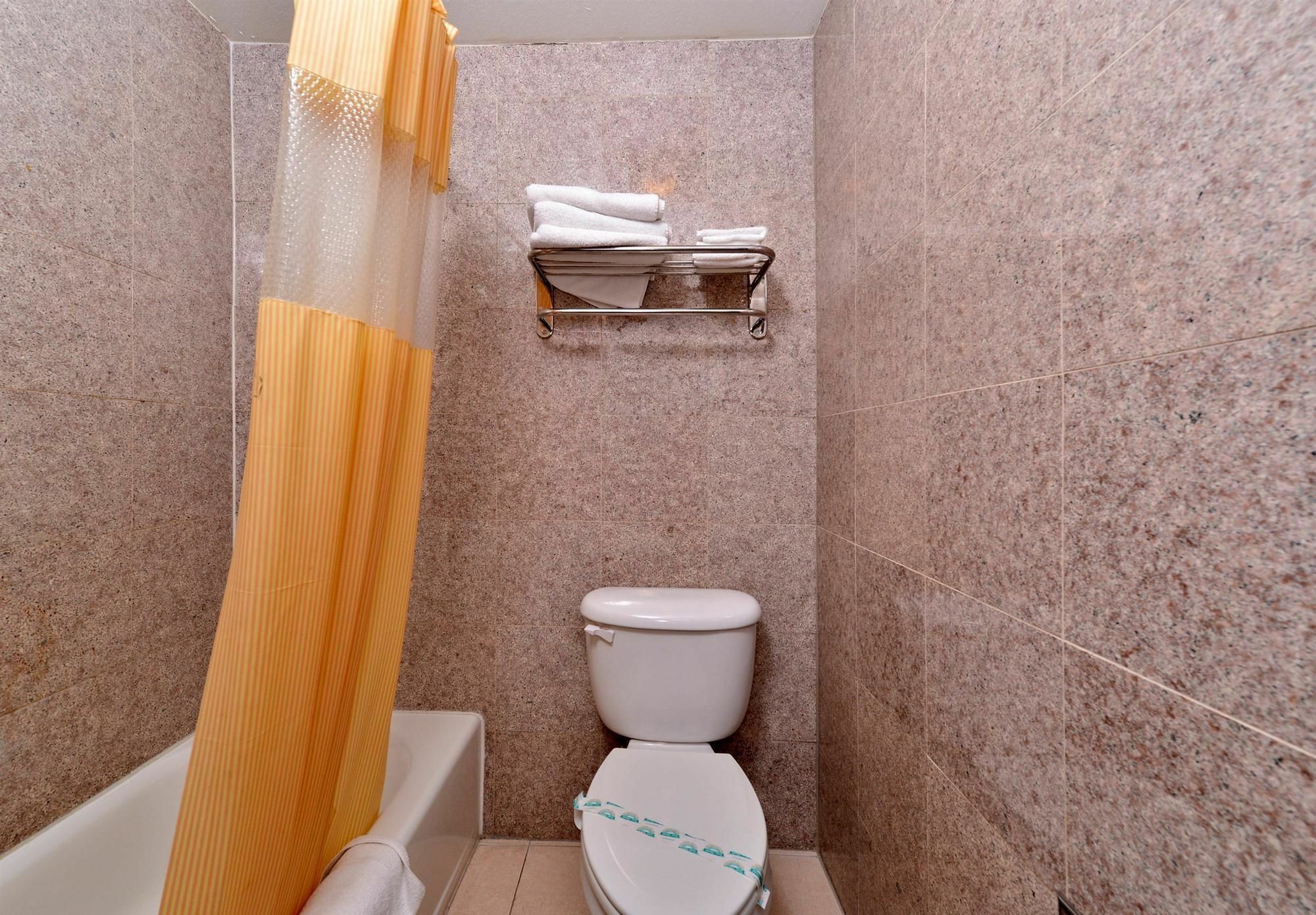 Americas Best Value Inn Пасадина Экстерьер фото